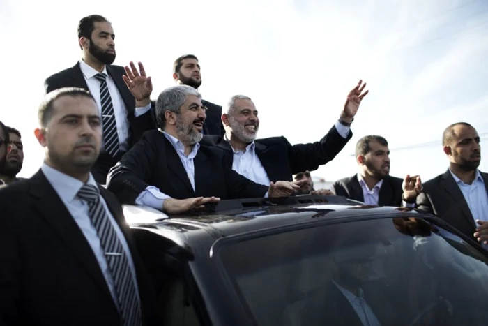 Khaled Meshaal a intrat triumfator în Fâşia Gaza