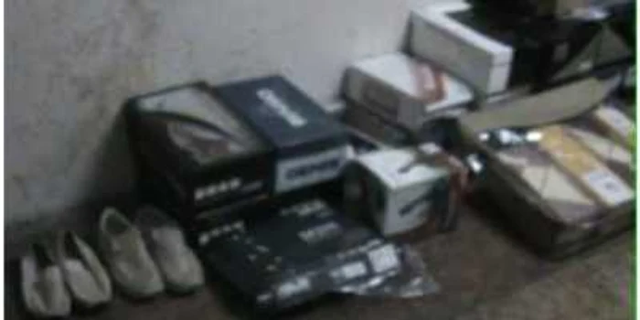 Pantofii furaţi au fost predaţi prorietarului de către jandarmi