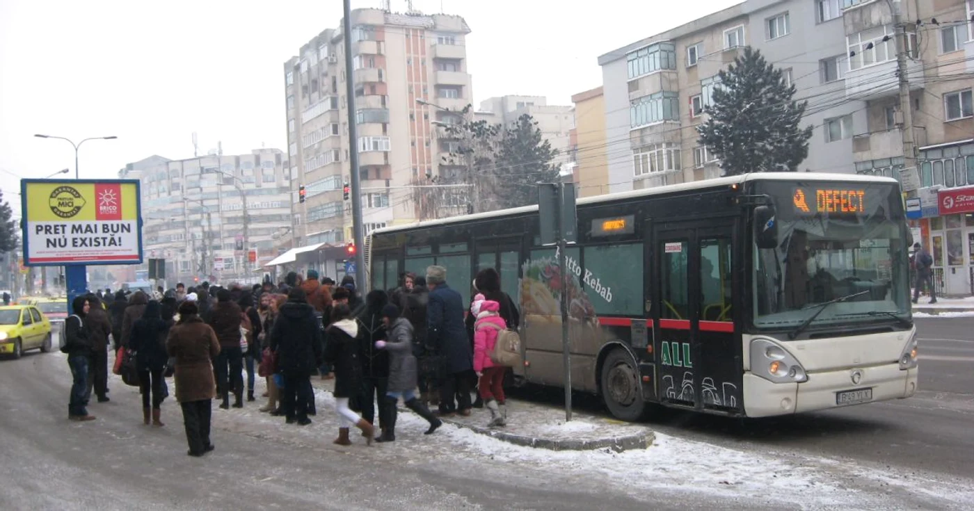 Transportul electric presupune achiziţia de noi autobuze