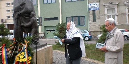 Mureşenii sunt aşteptaţi diseară la Flash Mob-ul ce marchează Ziua Internaţională Împotriva Fascismului şi Antisemitismului