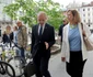 Ambasador interimar al SUA în Ucraina Kristina Kvien (D) soseste pentru un briefing de presa în centrul orasului Liov Ucraina 02 mai 2022 FOTO EPA-EFE