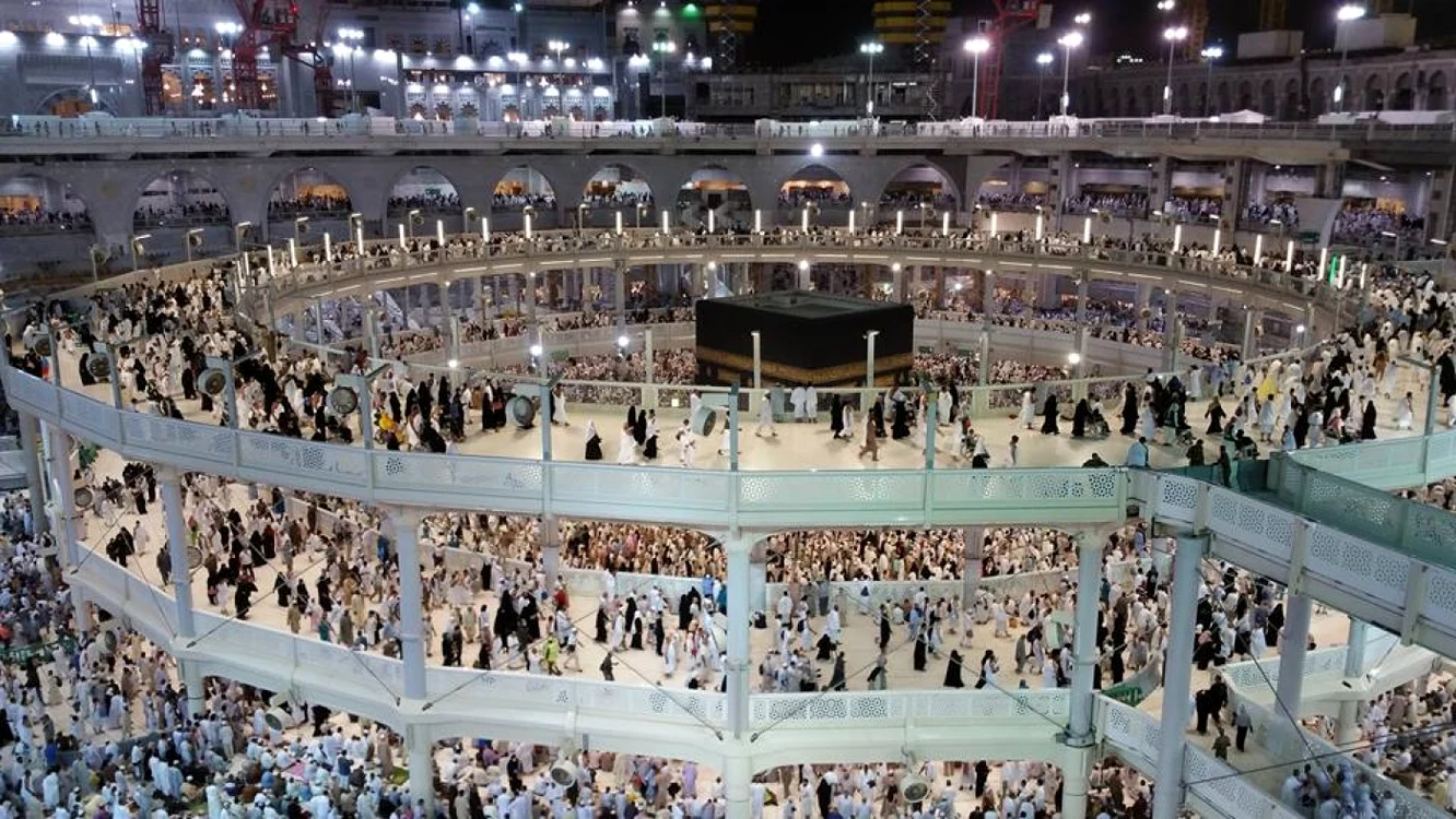Musulmani români în pelerinaj la Mecca şi Medina Sursă foto Ibrahim Dilaver Osman