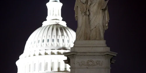 casa alba SUA Reuters