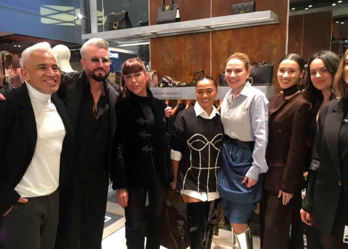 Cătălin Botezatu și-a invitat colegii la deschiderea magazinului Gente Ricca foto: Alina Erimia 