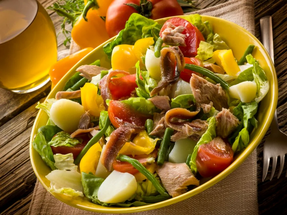 salata cu ton jpeg