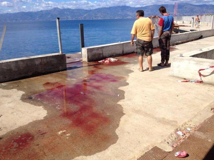 Scena unde a fost găsită maşina cu cele două cadavre. FOTO: Stretto Web