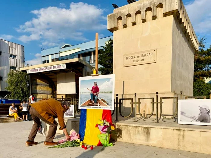 piata civica tulcea ivan patzaichin omagiu foto primaria tulcea