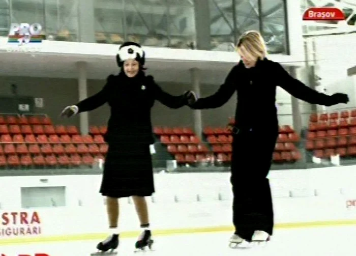 
    Marina Voica, pe patine (Foto: captură video ProTV)  