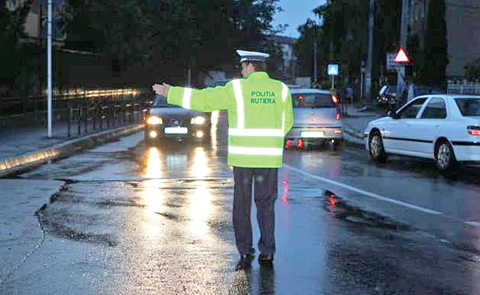 politie4 baza politie jpeg