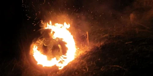 Roti in flacari la Vestem