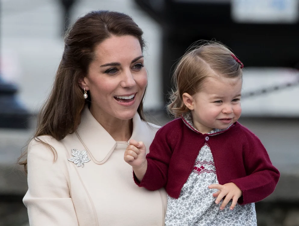 
    Prințesa Charlotte a mers în prima zi de grădinițăFoto: Getty  