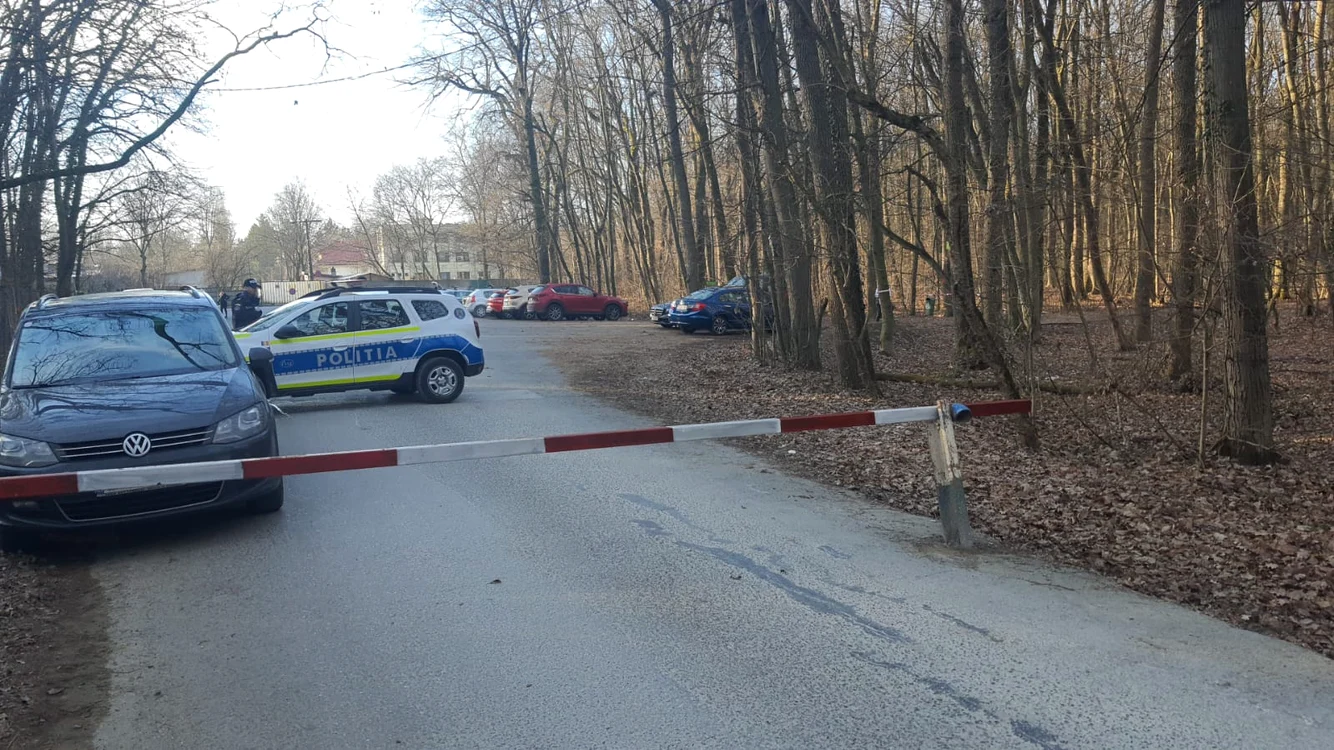 Accesul vehiculelor a fost blocat. FOTO Facebook Romsilva 
