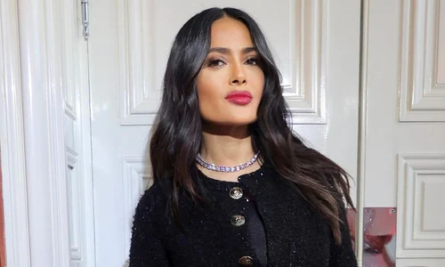 Salma Hayek la Paris (1) jpg