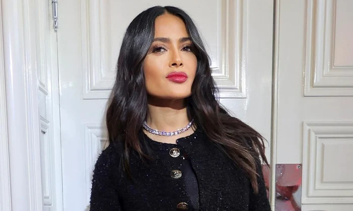 Salma Hayek la Paris (1) jpg
