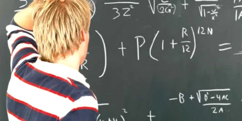 Elevii şi profesorii pot primi drept premiu şi excursii în Turcia