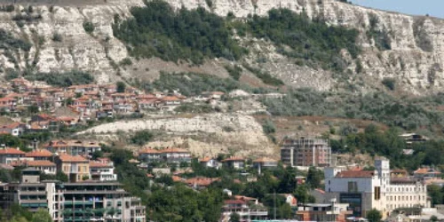 Maratonul reducerilor la casele bulgăreşti