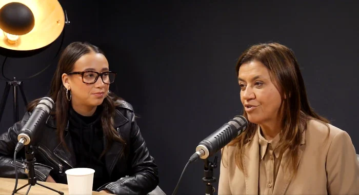 Mirela Retegan si fiica sa, Maya Sorian, despre Gasca Zurli cu mascote   Instagram (1) png