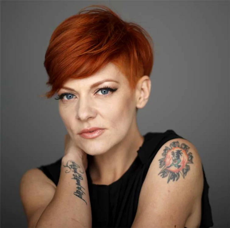
    Dana Nălbaru  