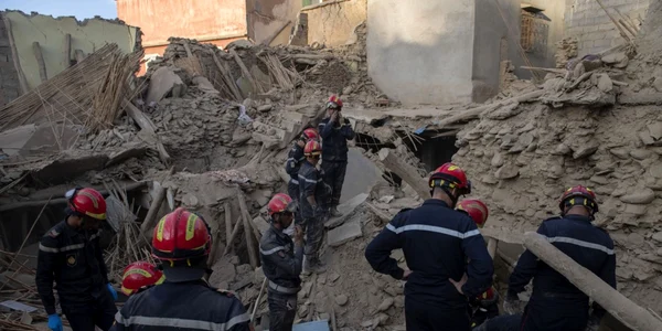Echipe de intervenție după cutremurul din Maroc Foto EPA EFE jpg
