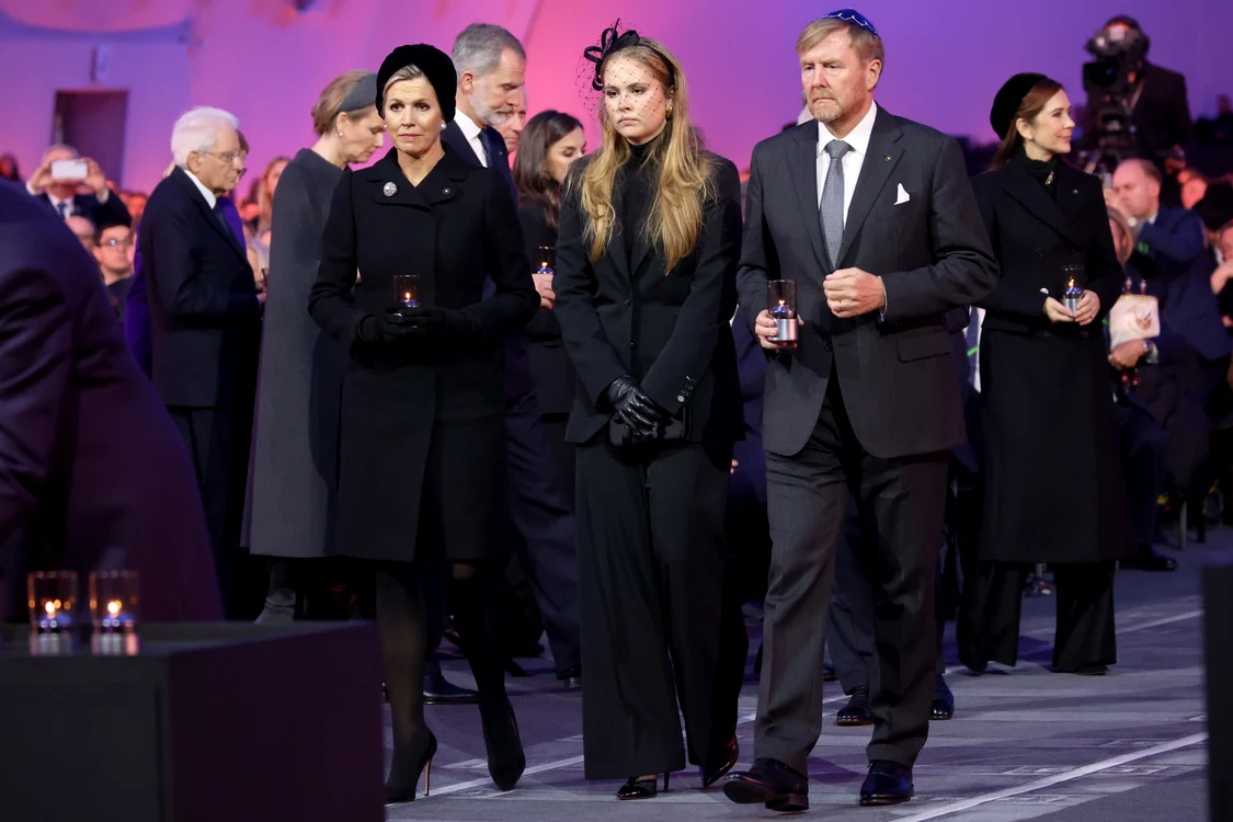 Regina Maxima a Țărilor de Jos, Prințesa Catharina Amalia a Țărilor de Jos și Regele Willem Alexander al Țărilor de Jos, Profimedia (2) jpg