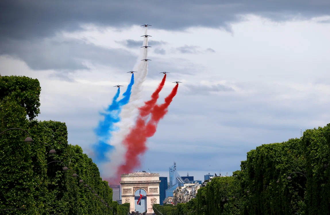 
    Francezii au celebrat pe 14 iulie Ziua Națională a FranțeiFoto AP  