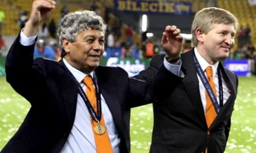 Mircea Lucescu alături de patronul lui Şahtior, Rinat Ahmetov (dreapta). Foto: EPA