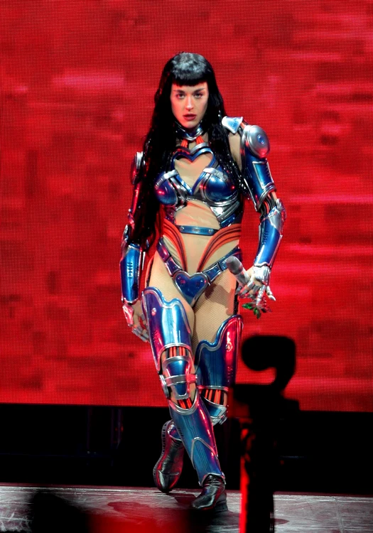 Katy Perry adoră ținutele futuriste (Foto: Profimedia)