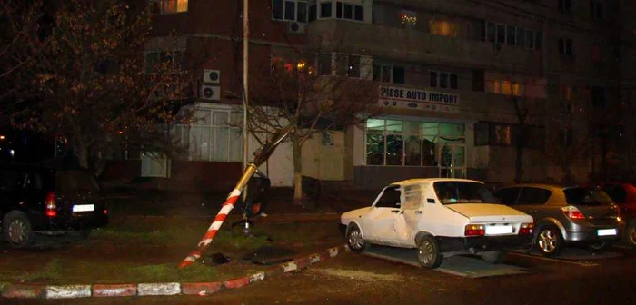 Tânărul a părăsit locul accidentul 