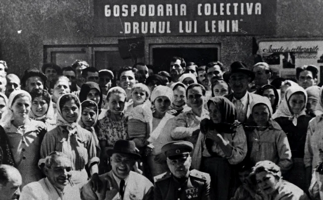 Colectivizarea forțată a agriculturii FOTO Arhivele Naționale