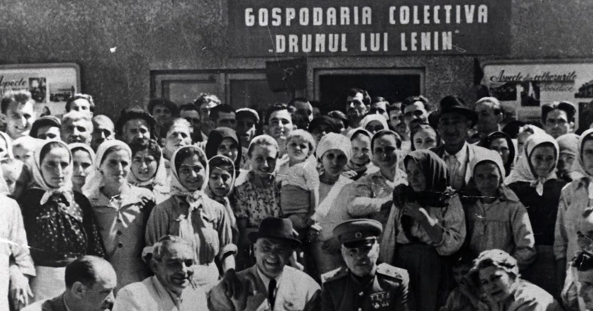 23 aprilie: Procesul de colectivizare a agriculturii în România a fost declarat încheiat oficial, în 1962