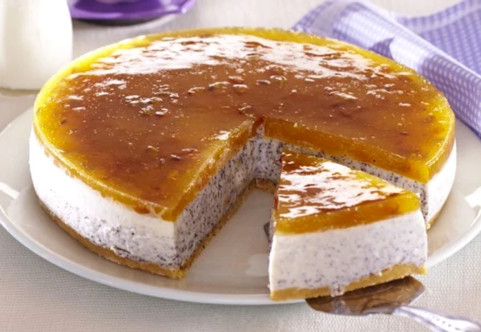 
    Catina nu este doar un bun fruct pentru sistemeul imunitar, ci și un ingredient delicios in deserturi.clickpoftabuna.ro  