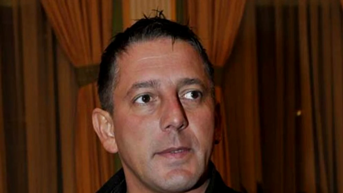 
    Surse INML susțin că actorul Costin Mărculescu a murit de infarctFoto: Arhivă personală  
