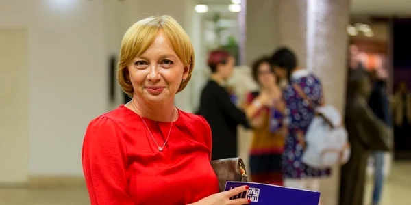 emilia sercan foto news.ro 