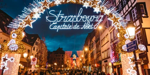 Targul de Craciun din Strasbourg FOTO: X/@ImpactMediaFR