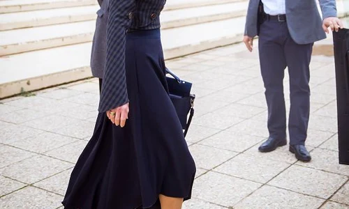 1 queen rania 3 jpg jpeg