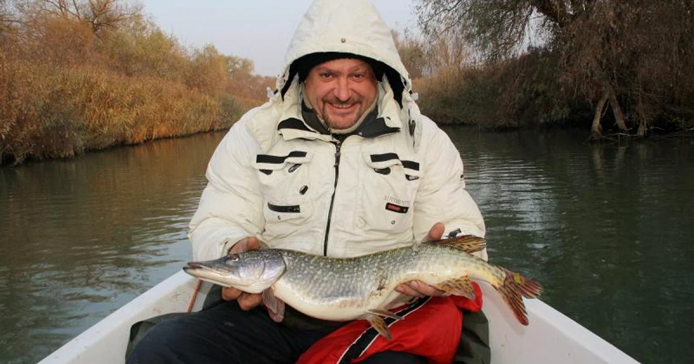 Pescuit de sezon în Delta Dunării