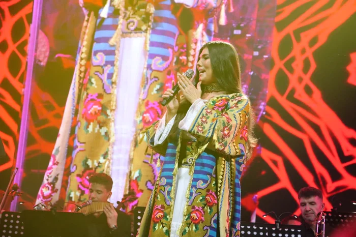 Paula Seling, prezență fascinantă la Sala Palatului (10) jpg