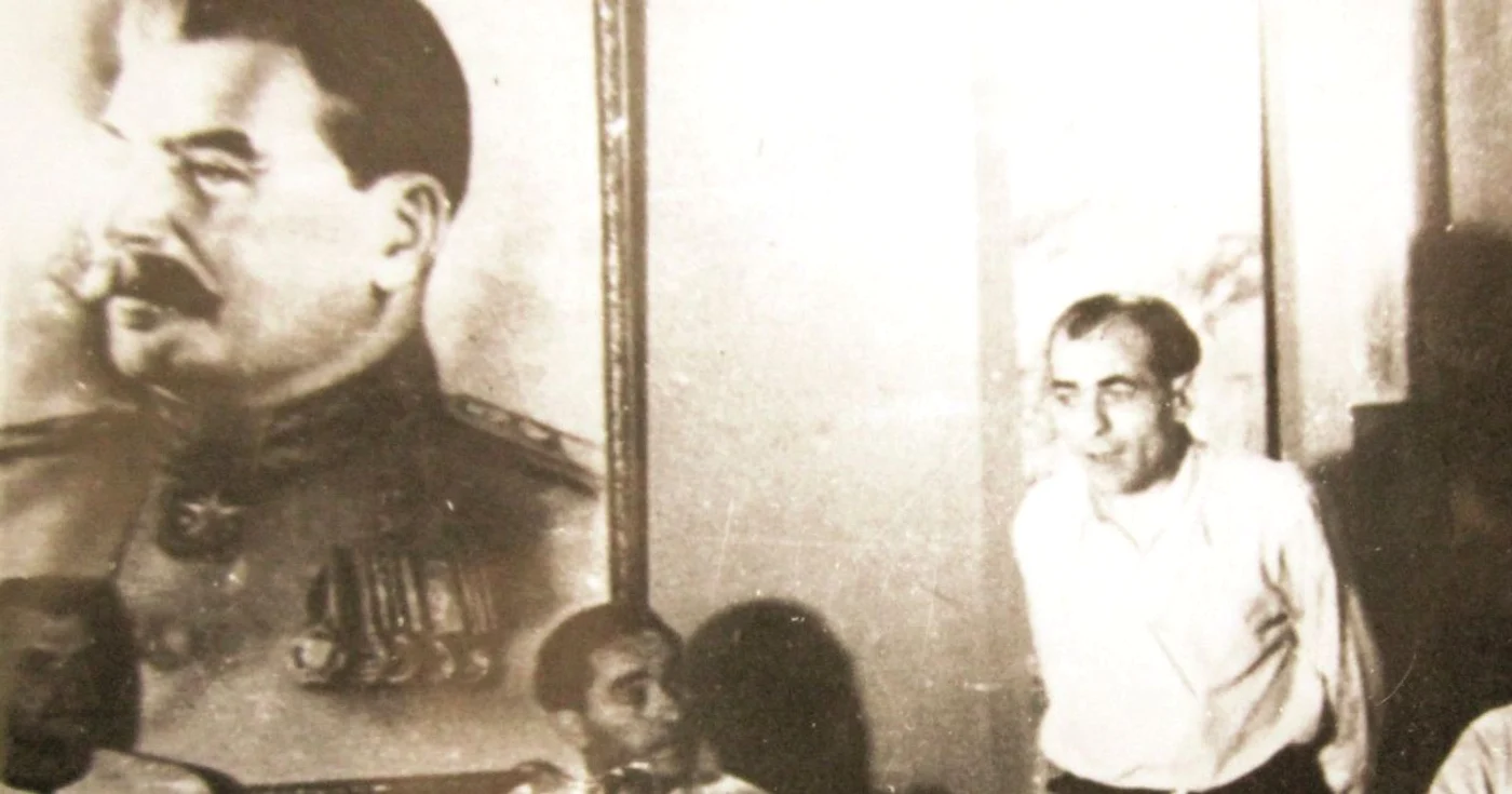Septembrie 1945. Chişinevschi vorbeşte la Conferinţa Regională PCR Iaşi. Stalin veghează. FOTO: Arhivele Naţionale, Fond ISISP