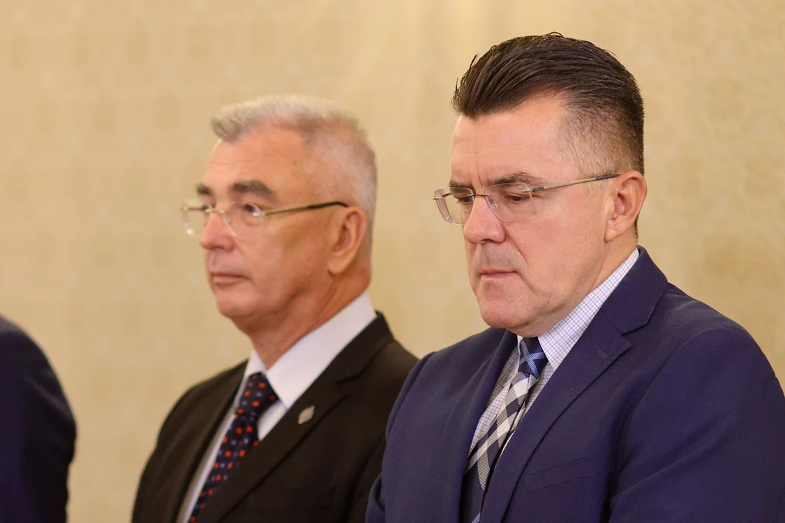 Delegaţia AUR i-a reproşat lui Nicuşor Dan că "a dereiat de la democraţie"
