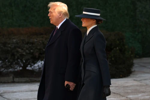 Melania și Donald Trump înainte de depunerea jurământului