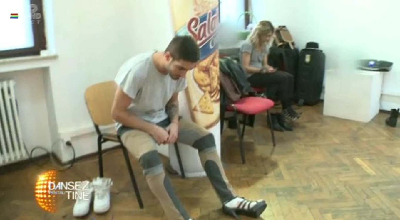Au dansat pe tocuri!