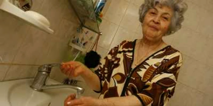 Locuitorii zonelor afectate sunt sfătuiţi să-şi facă din timp provizii de apă