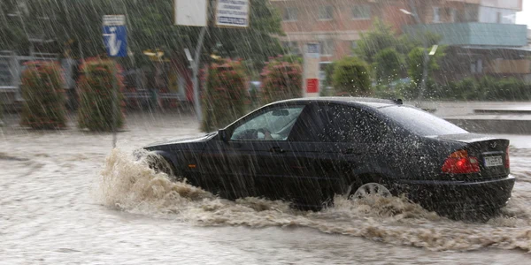 Inundatie in Romania FOTO Shutterstock Suliman Razvan jpg