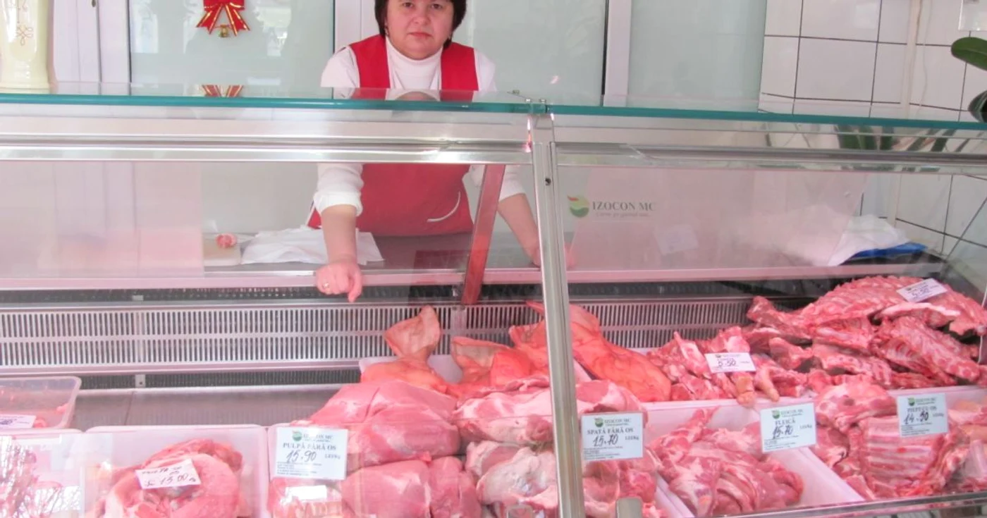 Deşi au marfă pe alese, profitul comercianţilor a scăzut cu 25%