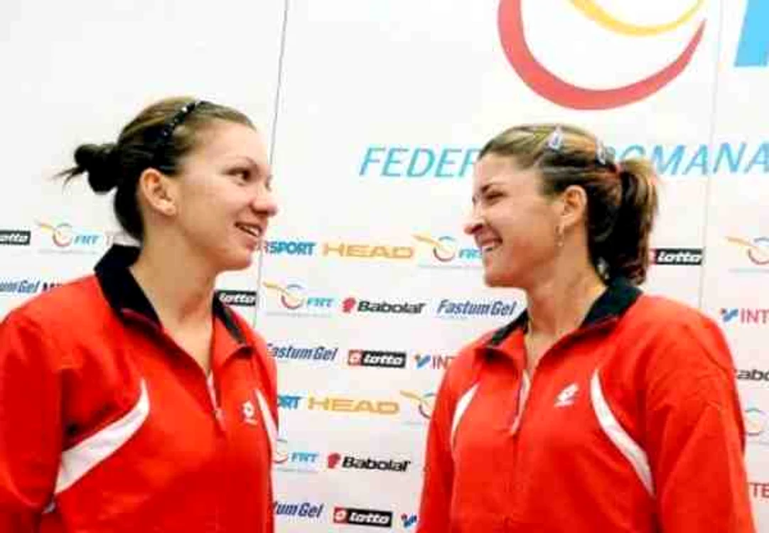 
    Simona Halep şi Alexandra Dulgheru s-au luptat pentru un loc în semifinalele turneului de la RomaFoto: adevarul.ro  