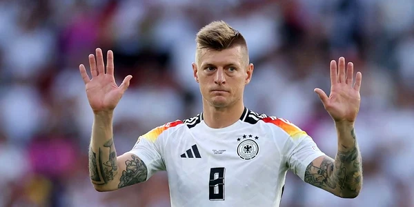 toni kroos jpg