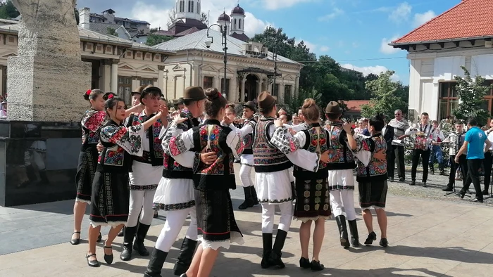 Copii de toate vârstele, din toată țara, vor dansa în aceste zile la Slatina FOTO: A.M.