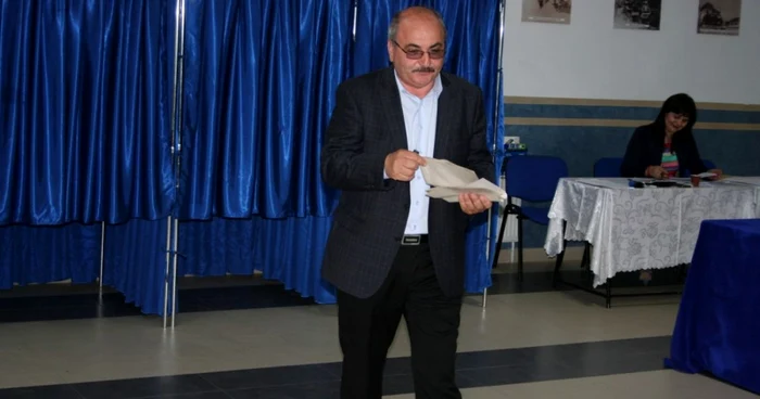 Primarul Ştefan Moscu din Cîrligele a obţinut cel mai mare scor din Vrancea