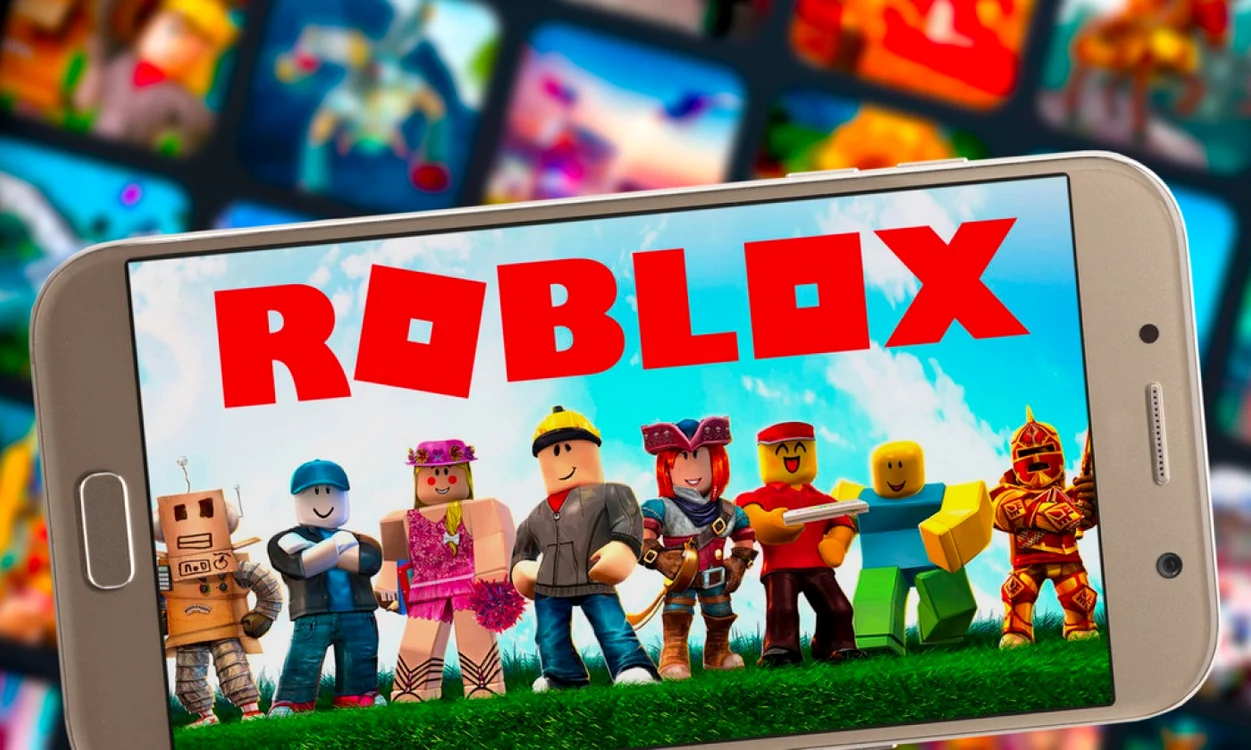 Foarte mulţi jucători
Roblox sunt copii sub 12 ani, ţinte uşoare pentru prădătorii online @shutterstock