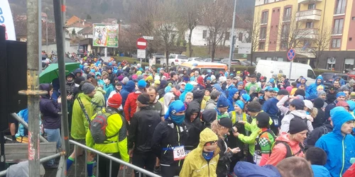 Semimaraton pe ploaie la Braşov FOTO Ioan Buciumar